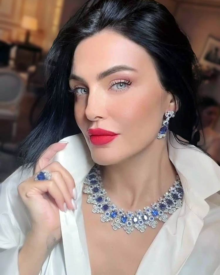 الفنانة دارين حداد