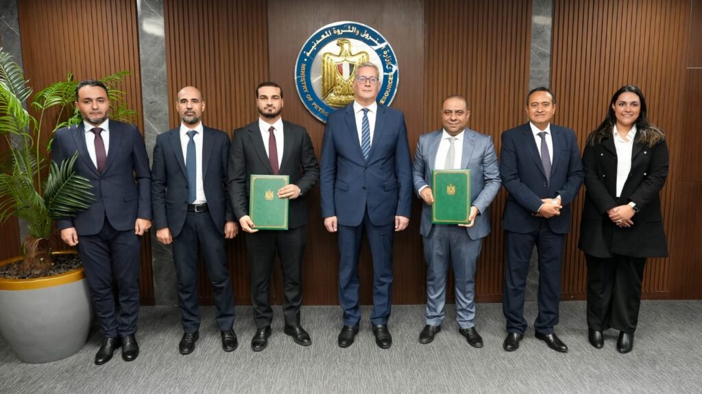 مجلة استثمارات الإماراتية | مصر توقّع مذكرتي تفاهم لتوريد الغاز والمنتجات  البترولية إلى سوريا