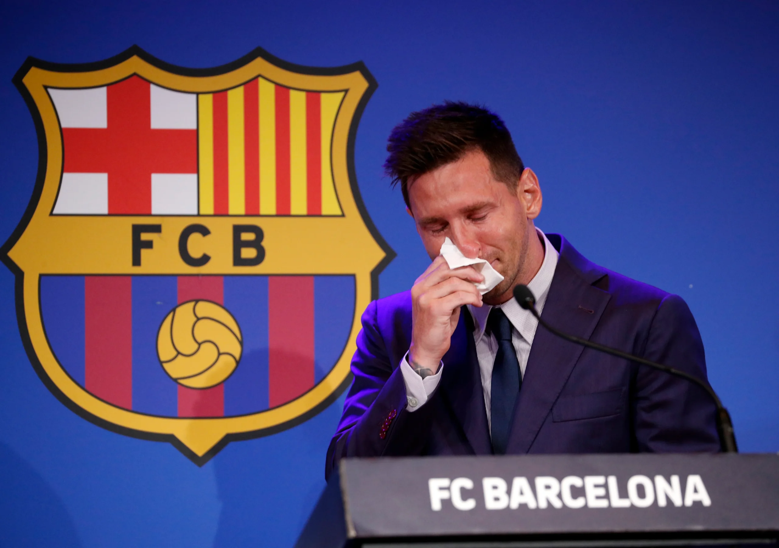 من منديل برشلونة إلى نادي المليارديرات.. ميسي يبني إمبراطورية مالية تتجاوز المليار دولار