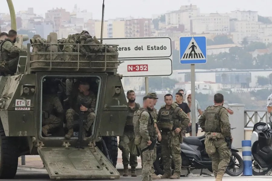 إسبانيا تعزز قواتها الأمنية في سبتة تحسبًا لمحاولة اقتحام جديدة