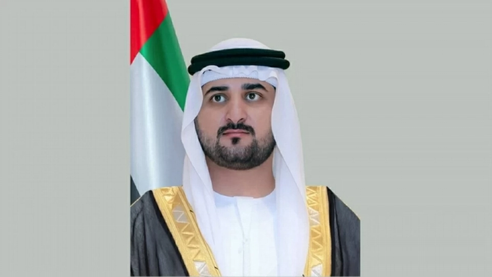 علي الحوسني أول إماراتي مديراً تنفيذياً في صندوق النقد الدولي