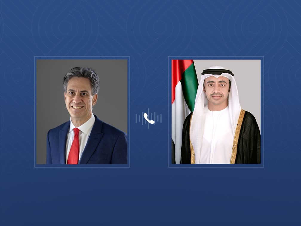 عبدالله بن زايد ووزير الخارجية البريطاني يبحثان احتواء التوترات وتعزيز الأمن الإقليمي